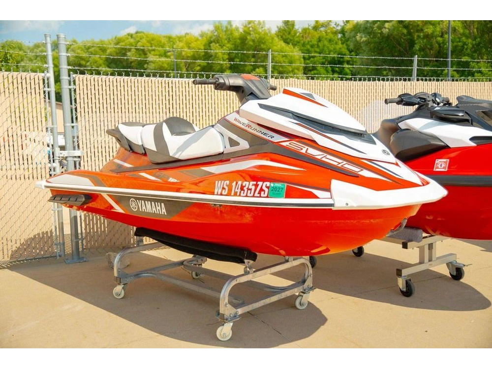 2018 Yamaha Gp1800 alt