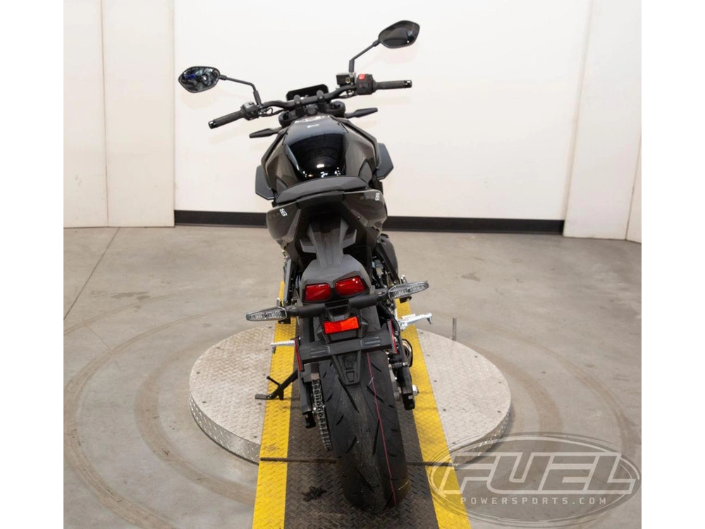 2026 Suzuki Gsx-8s alt