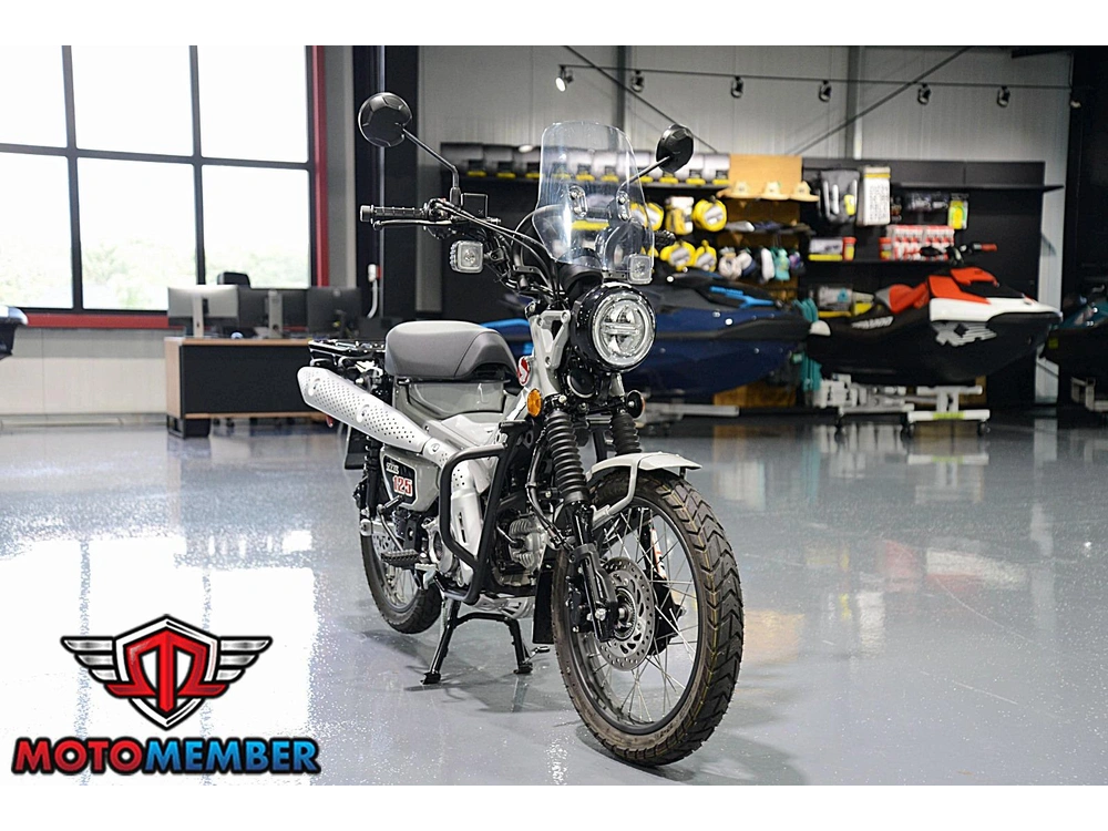2025 Honda Trail 125 alt