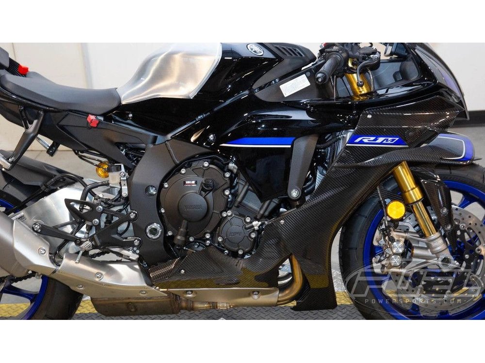 2026 Yamaha Yzf-r1m alt