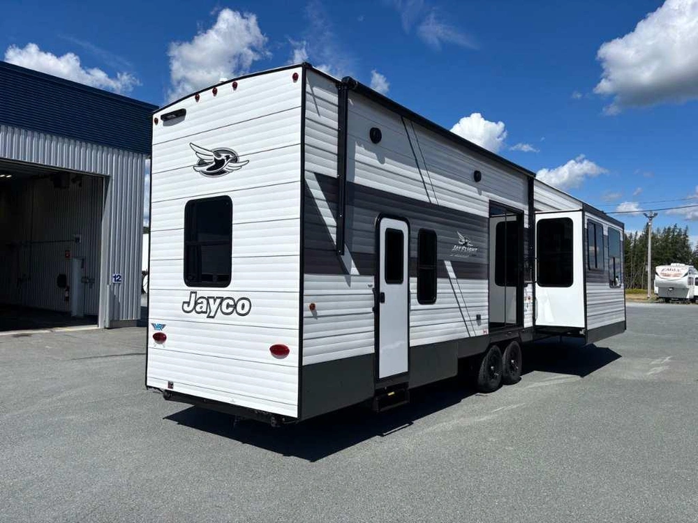 Jayco Jay Flight Bungalow 404loft 2027 alt