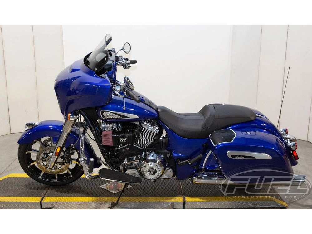 2024 Indian Motorcycle Chieftain® Limited With Powerband Audio Package Spirit Blue Metallic alt