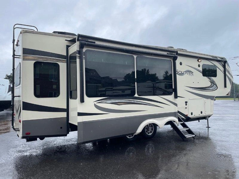 Grand Design Solitude 310gk 2020 alt