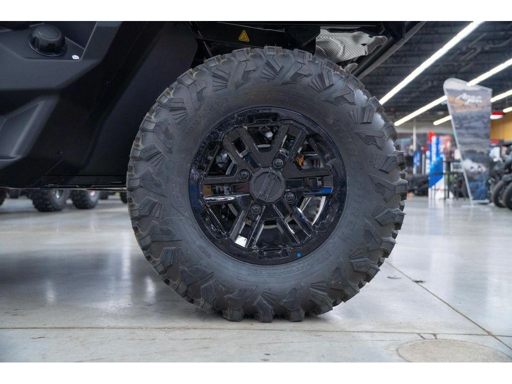 2026 Can-am Defender Limited Hd11 alt