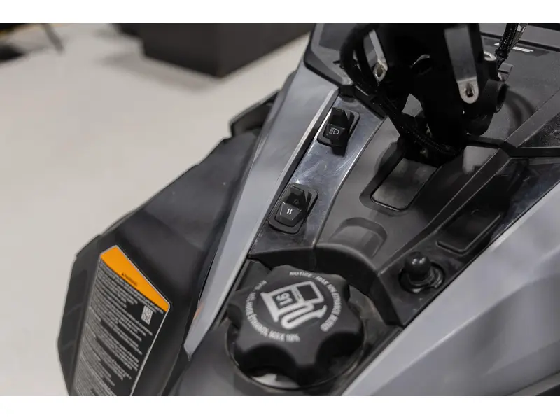 2026 Ski-Doo SUMMIT EDGE 165 CHTB