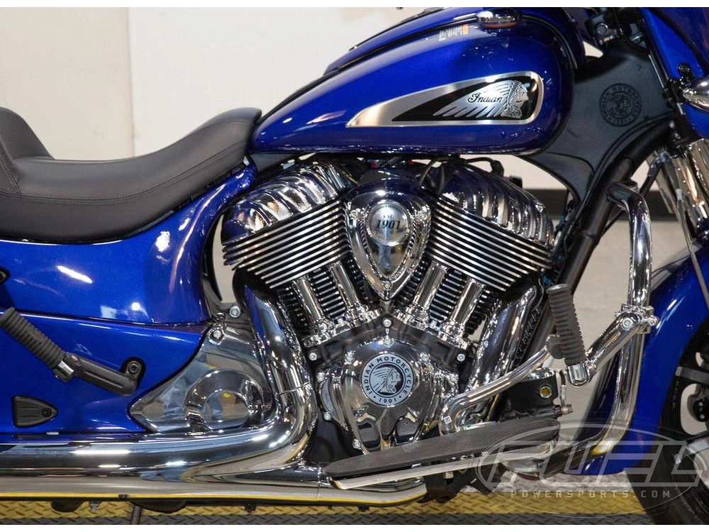 2024 Indian Motorcycle Chieftain® Limited With Powerband Audio Package Spirit Blue Metallic alt