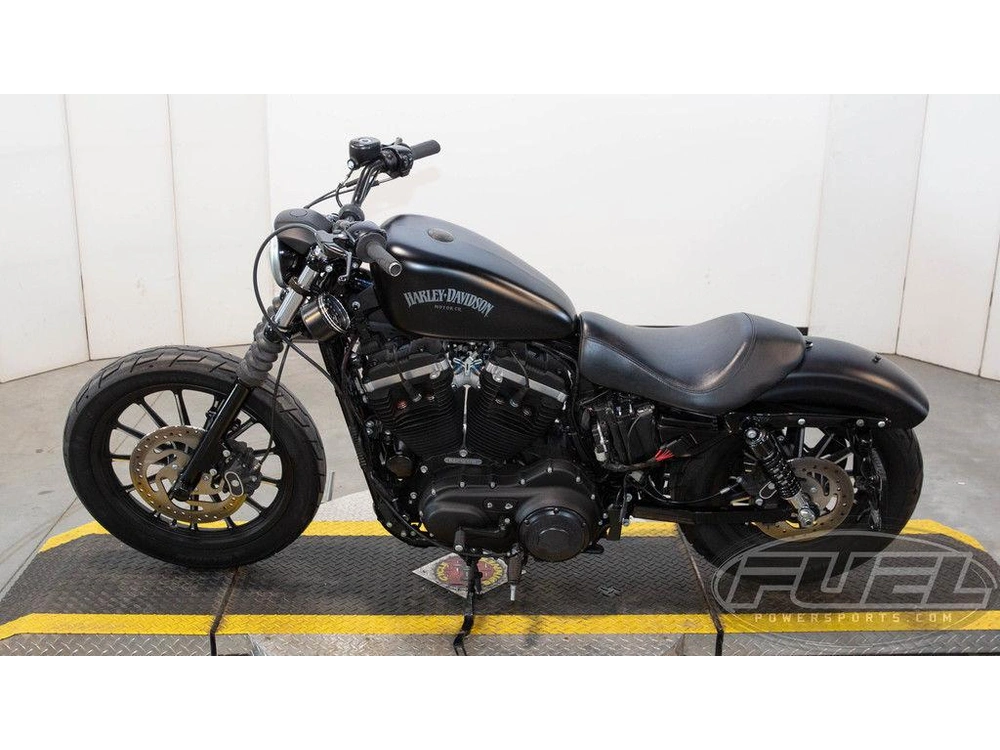 2015 Harley-davidson Xl883n - Sportster® Iron 883™ alt