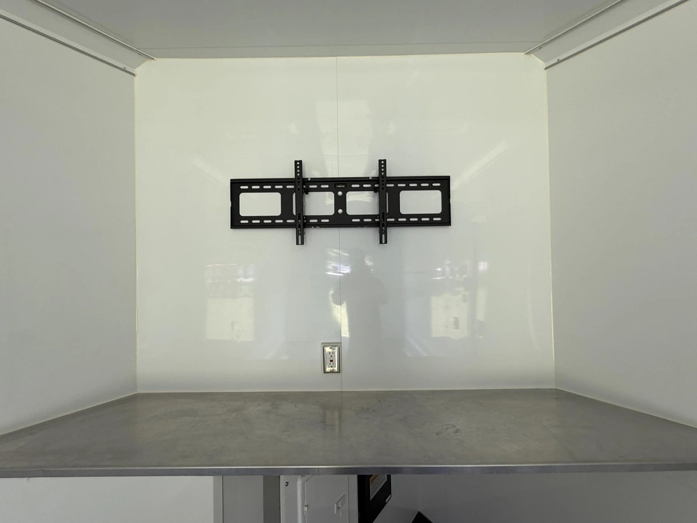 2019 Atc Aluminum Enclosed 8.5' X 16' Ta alt