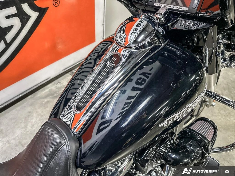 2017 Harley-davidson Street Glide Special alt