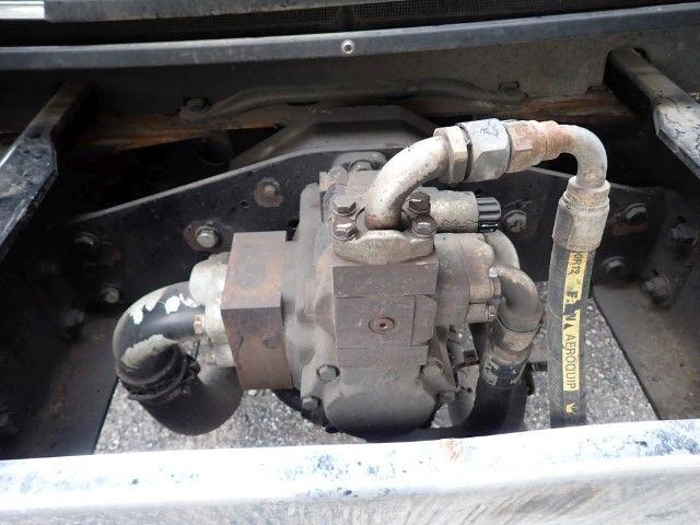 Freightliner 108sd 2019