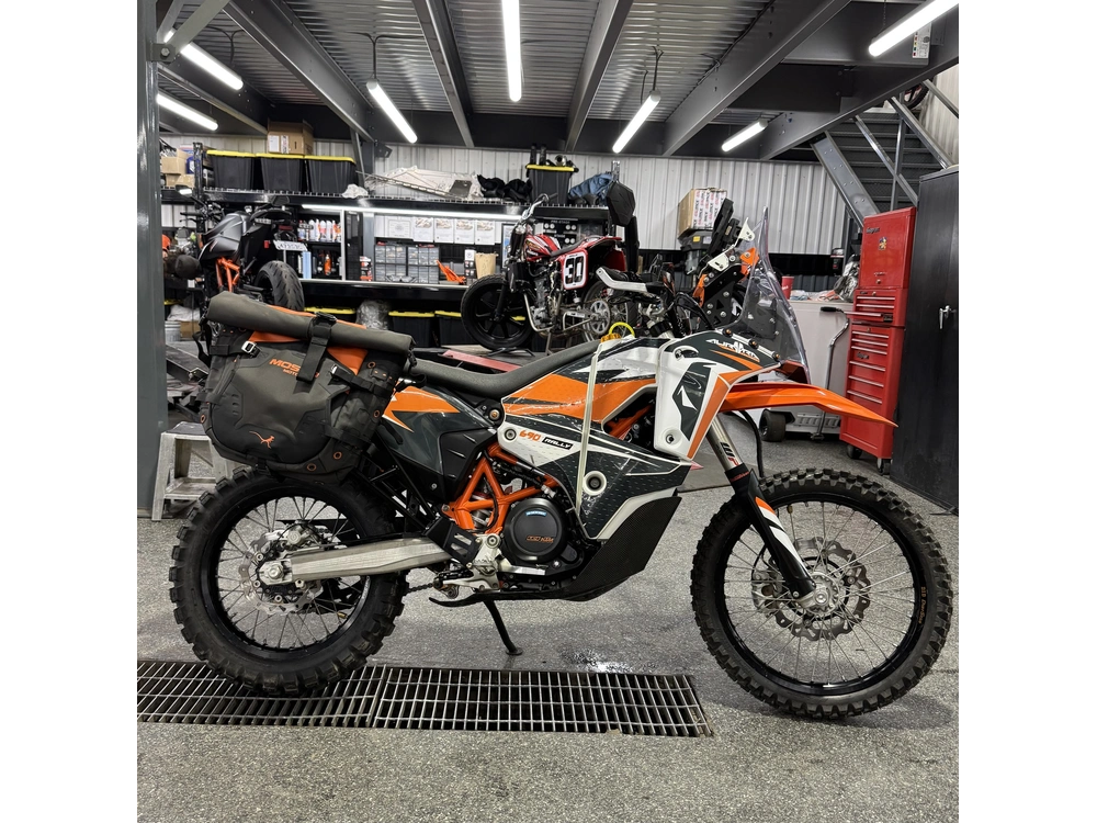 Ktm 690 Enduro R 2021 alt
