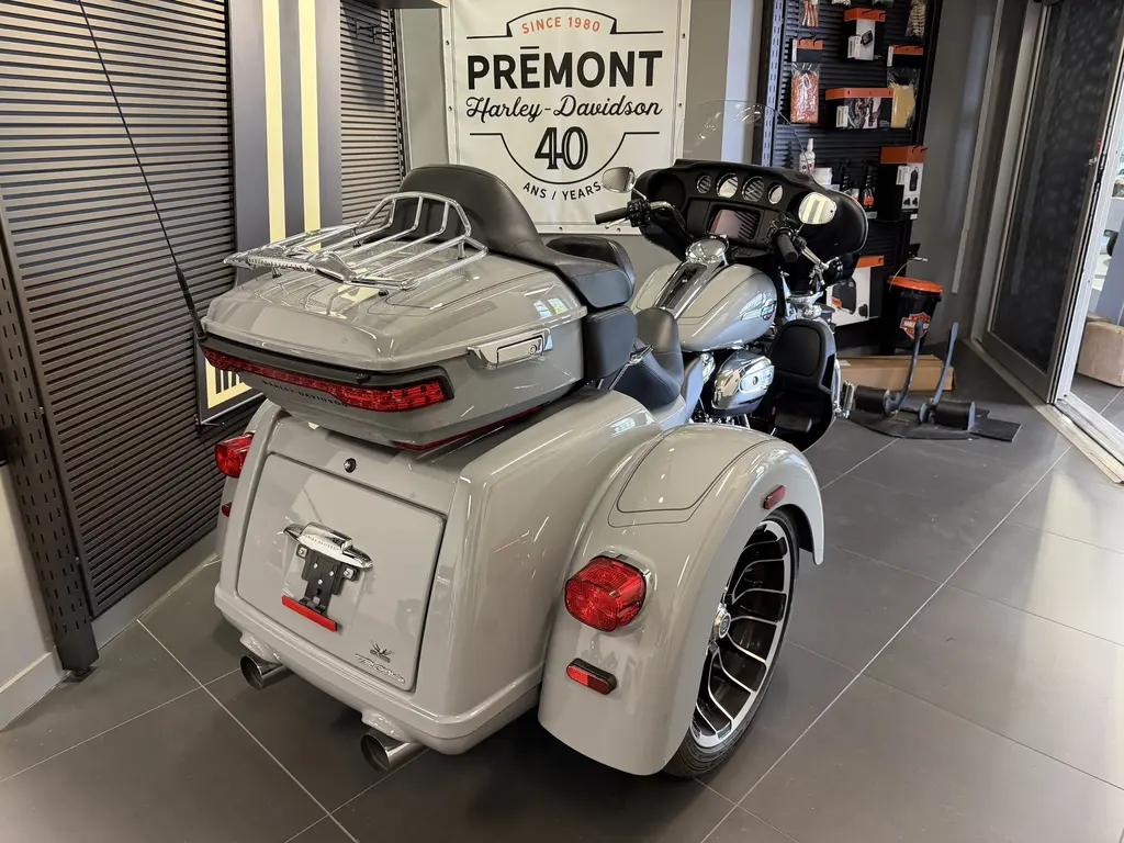 Harley-Davidson FLHTCUTG Tri Glide UltraFLHTCUTG 2025