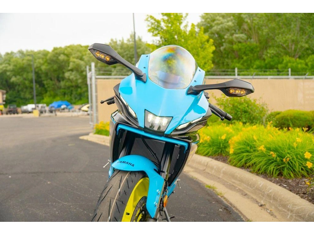 2026 Yamaha Yzf-r7 alt