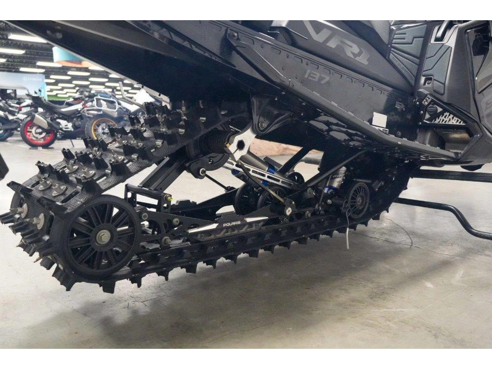 Polaris 850 Indy Vr1 137 2024 alt