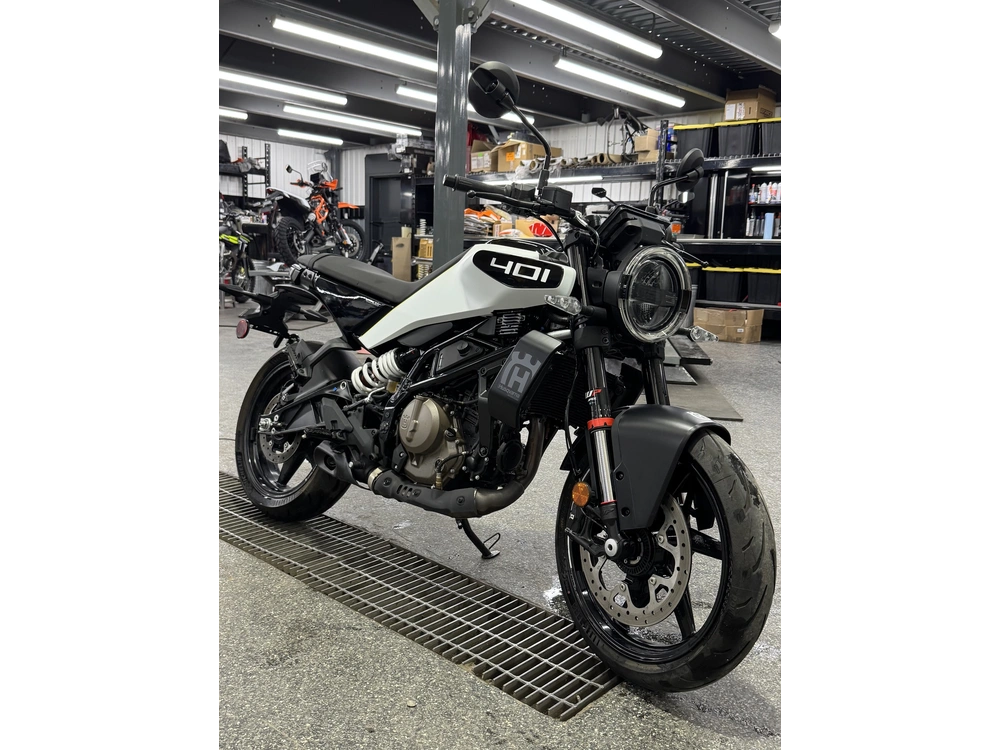 2024 Husqvarna Vitpilen 401 alt