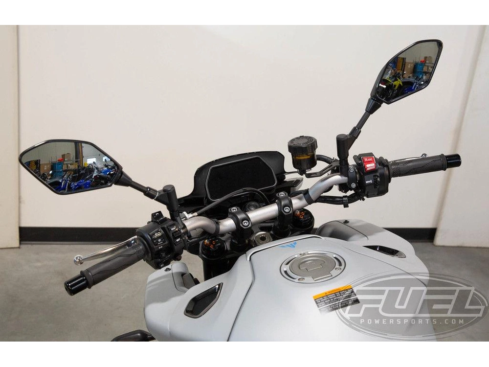 2026 Yamaha Mt-10 alt