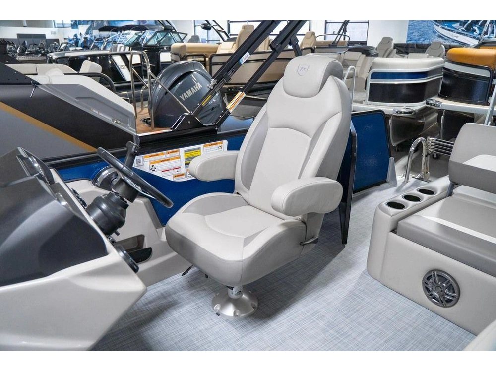 2026 Premier 200 Sunscape Rl - Cl alt