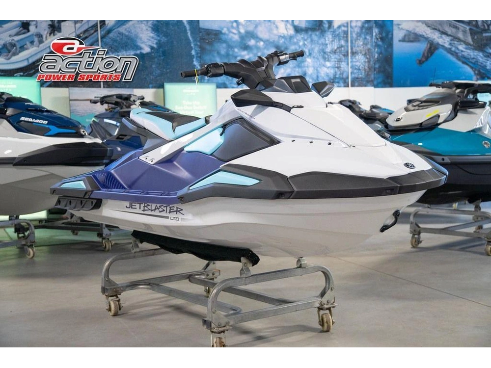 2025 Yamaha Jetblaster Ltd alt
