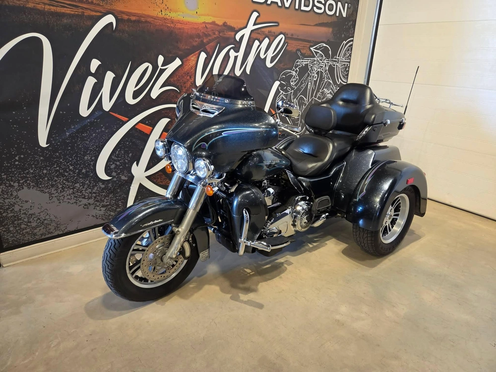 Harley-davidson Tri Glide Ultra Flhtcutg 2015 alt