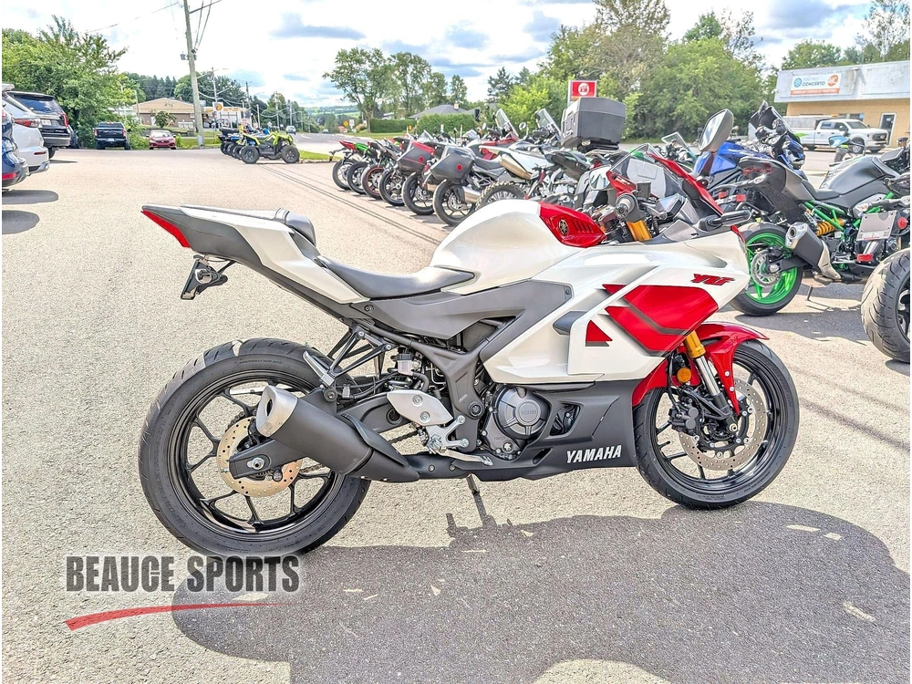2026 Yamaha R3 - R320 - Yfz 320 Moto Sport Débutant Accessible Léger Novice A2 Ville Weekend Faible Km Immaculée Look Agressif Ninja Rc390 Cbr Aprilia Rs alt