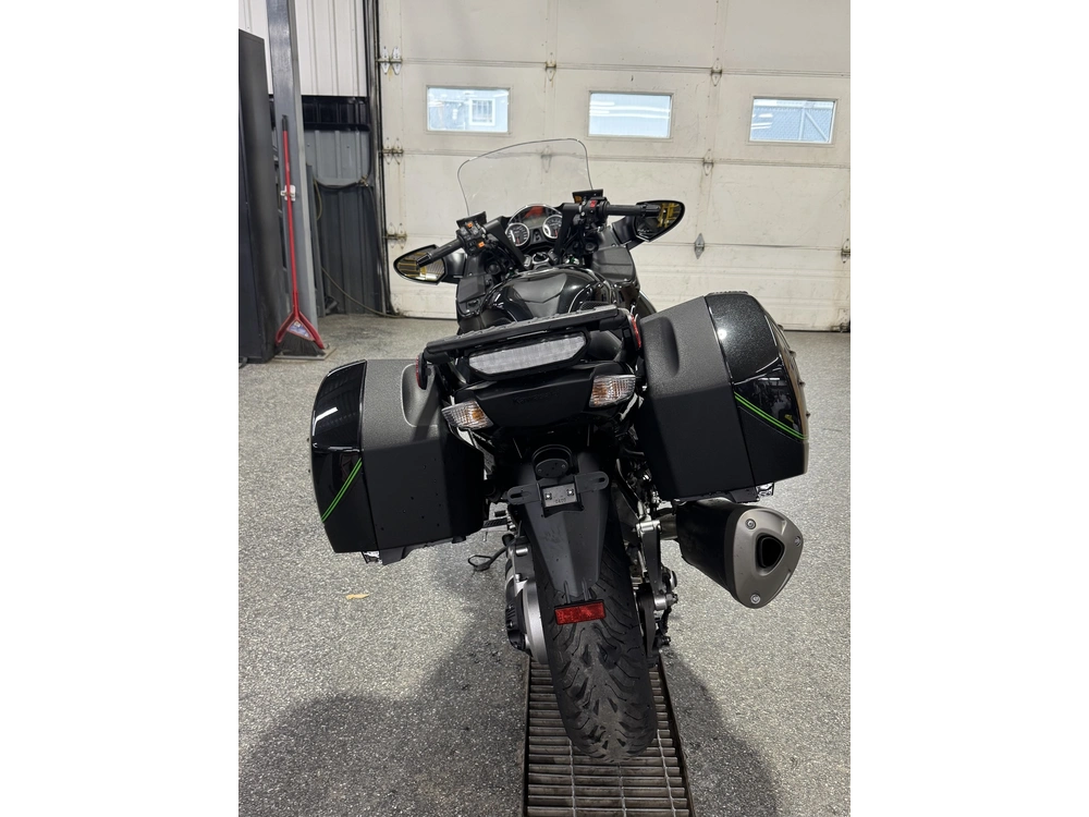 2021 Kawasaki Zg1400 alt