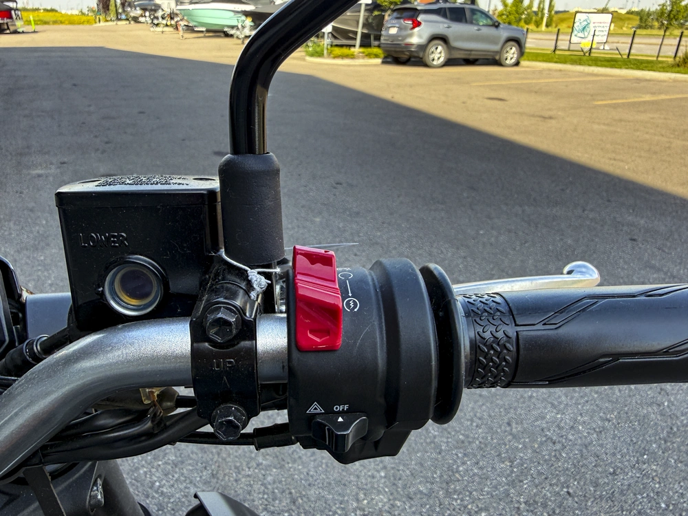 2025 Yamaha Mt-03 alt