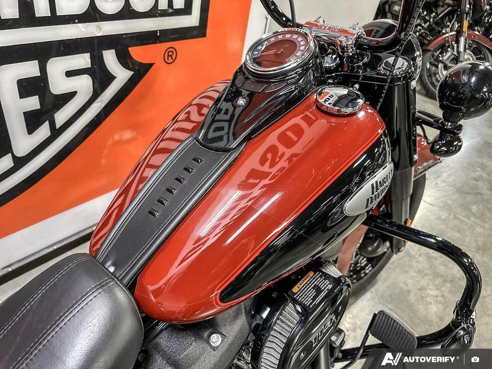 2024 Harley-davidson Heritage Classic 114 alt