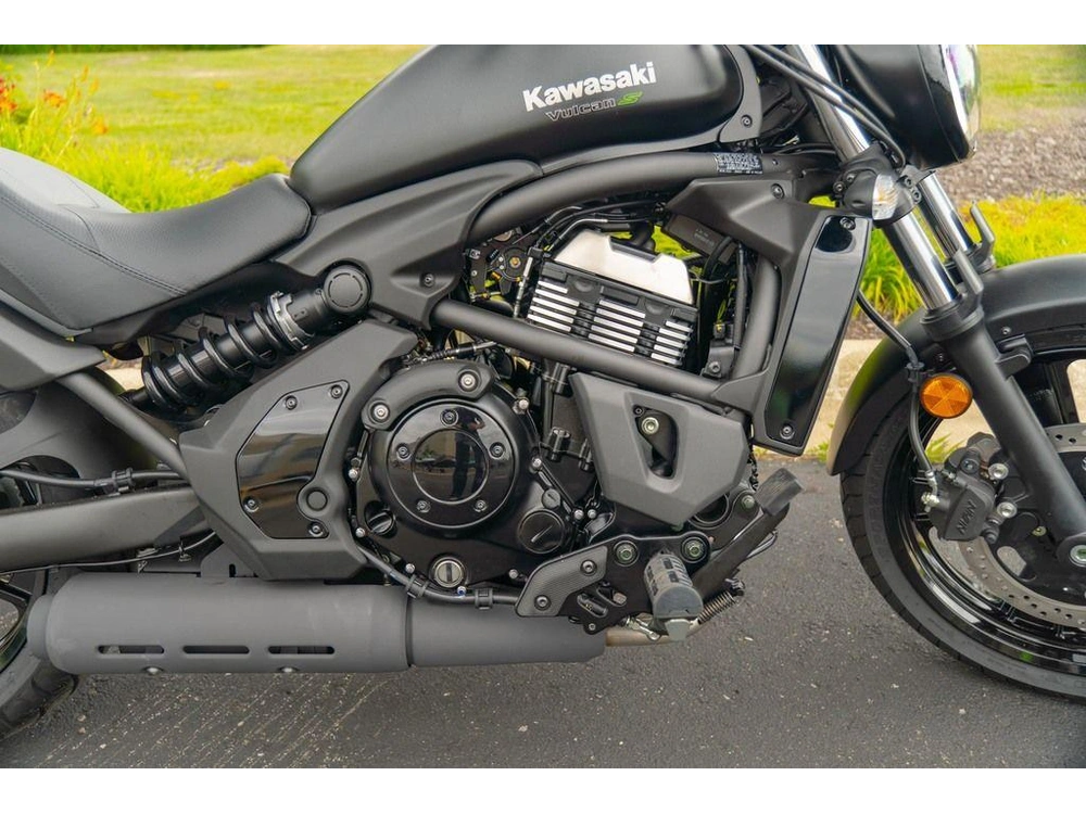 2026 Kawasaki Vulcan® S alt