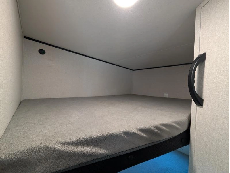 Highland Ridge Rv Open Range 18mbs 2026 alt