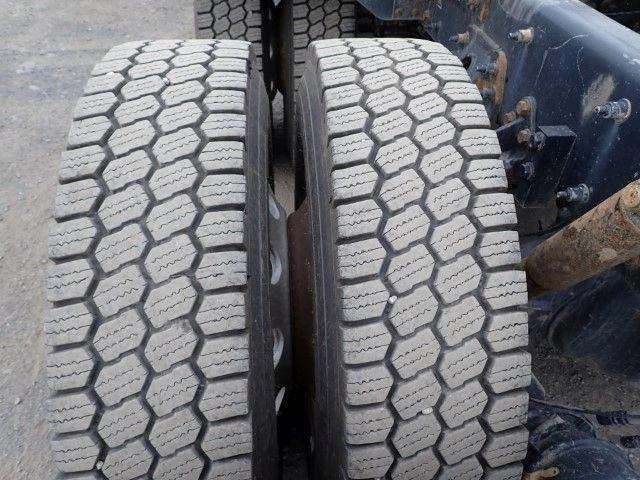 Peterbilt 589 2025