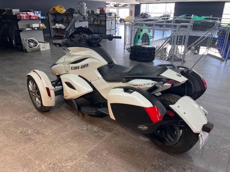 Can-am Spyder St Limited Se5 Blanc 2013 alt