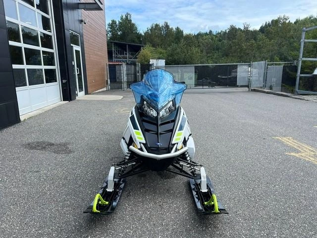Polaris 550 Voyageur 155 Es 2025 alt