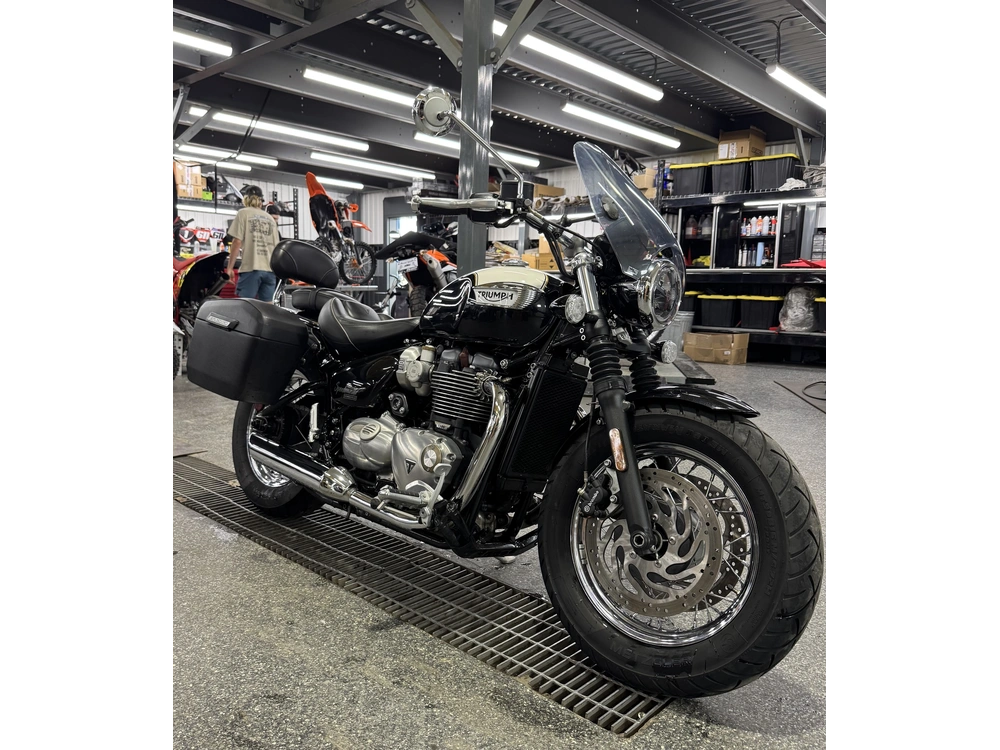 Triumph Bonneville Speedmast 2019 alt