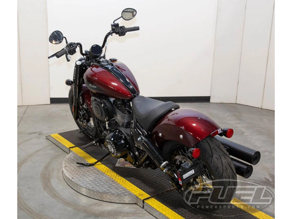 2025 Indian Motorcycle Chief® Bobber Dark Horse® Maroon Metallic alt