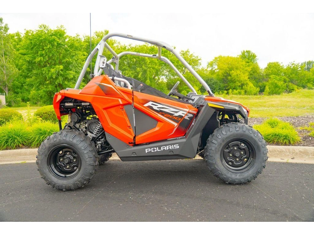 2026 Polaris Rzr 200 Efi alt