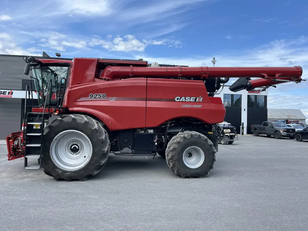 2024 Case IH  AF9250