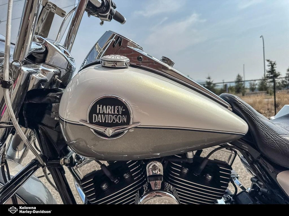 2009 Harley-davidson Flhrc - Road King Classic alt