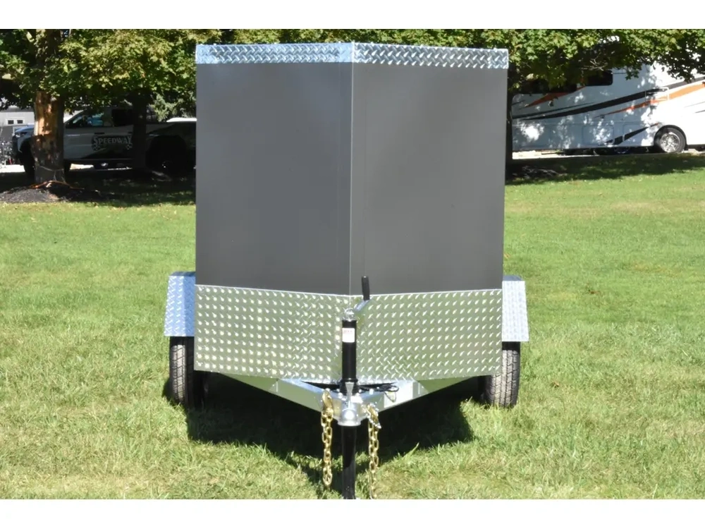2026 Rhino Galvanized Enclosed 4' X 8' Sa alt