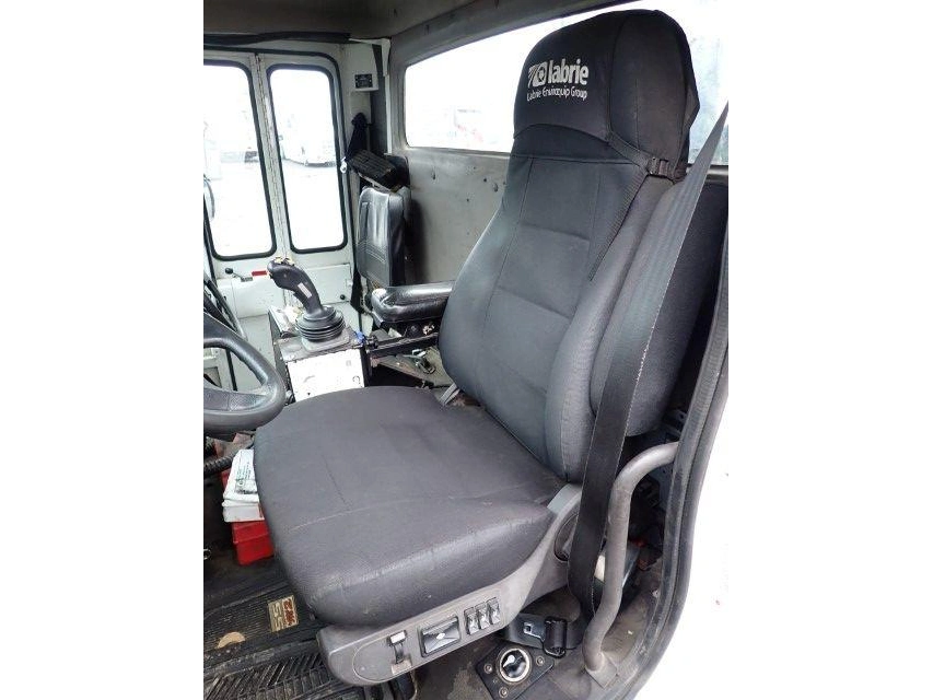 Freightliner 108sd 2019