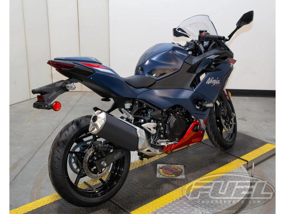2026 Kawasaki Ninja® 500 Se Abs alt