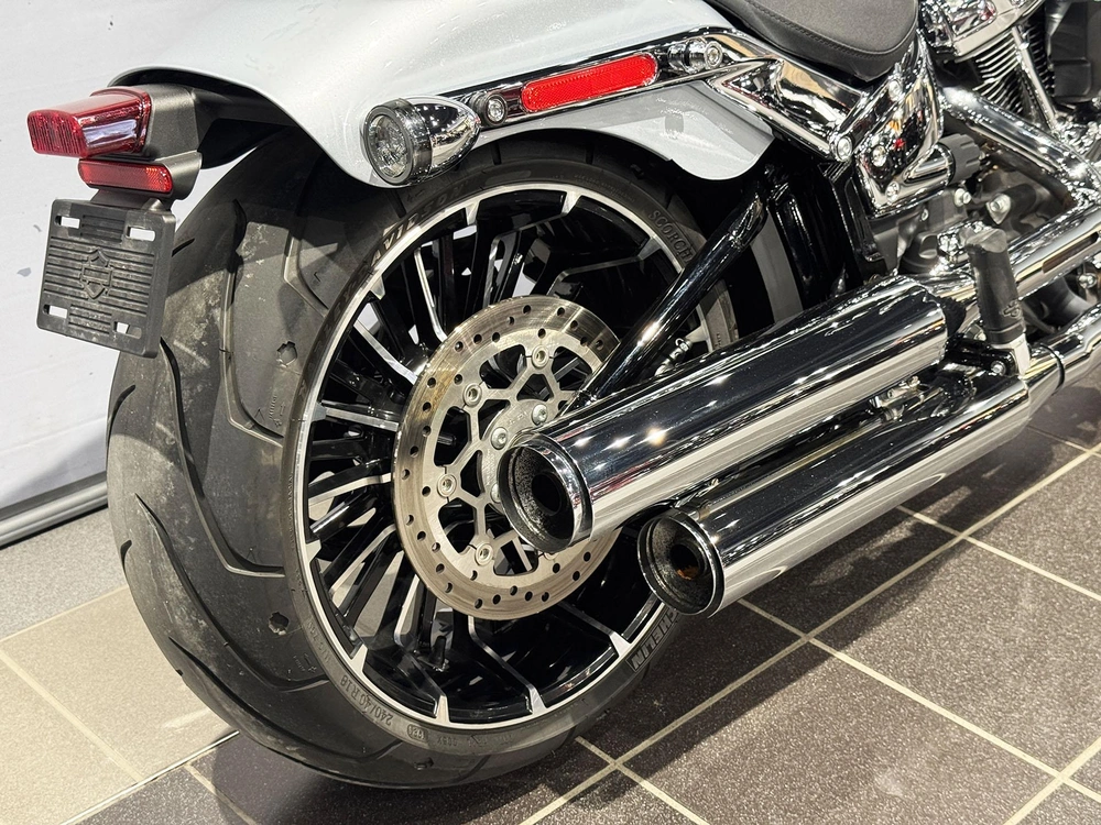 2023 Harley-davidson Breakout Fxbr alt