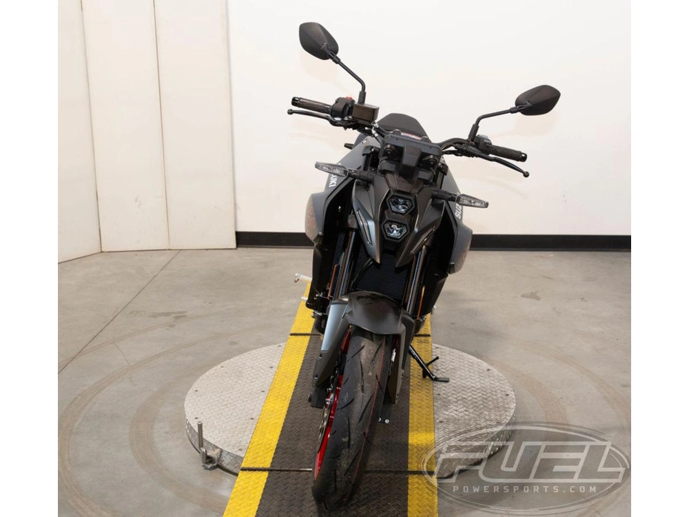 2026 Suzuki Gsx-8s alt