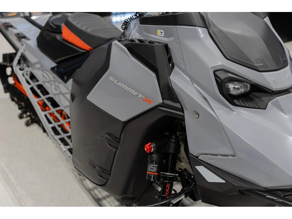2026 Ski-doo Summit X Expert 165 Turbo 10.25 Tjtc alt