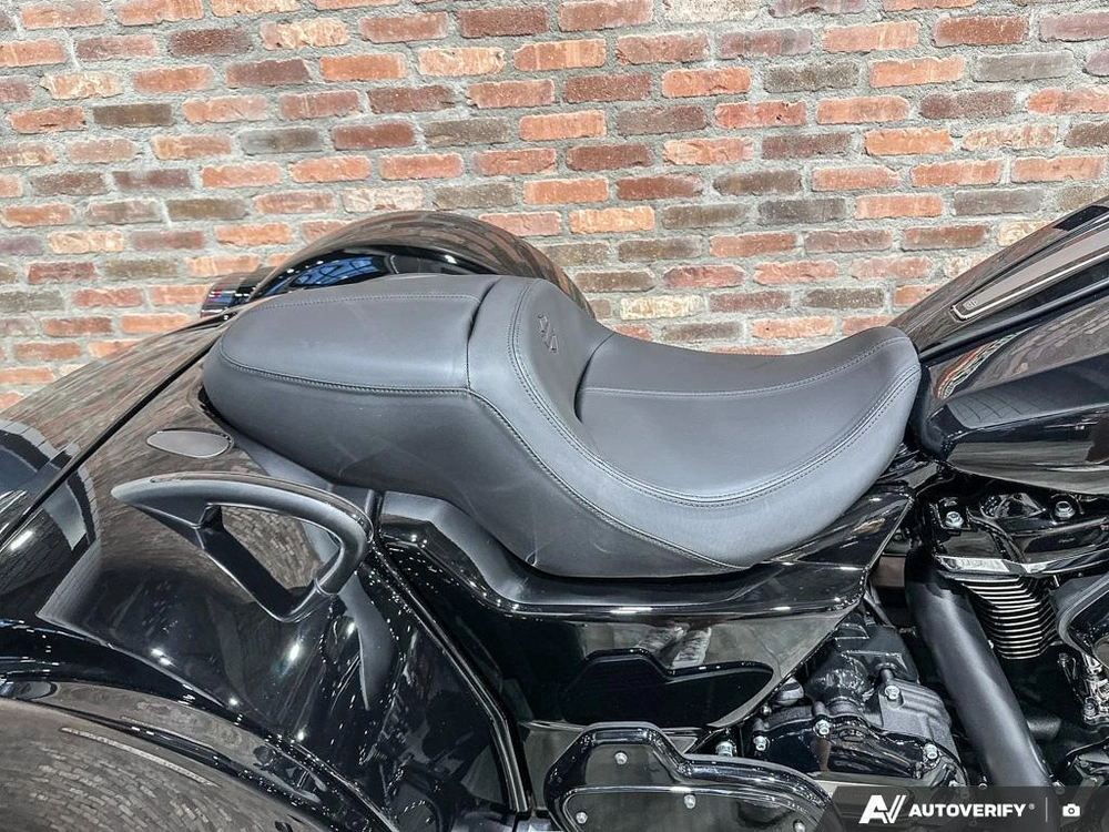 2026 Harley-davidson Road Glide 3 alt