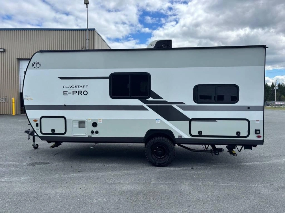 Flagstaff E-pro Le 171ble 2027 alt