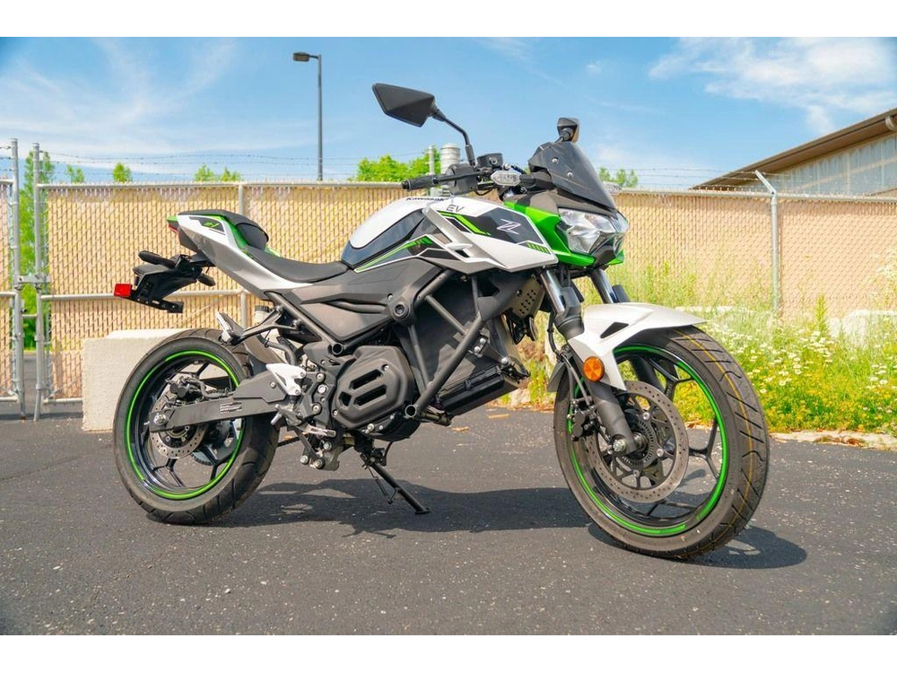2024 Kawasaki Z E-1 Abs alt