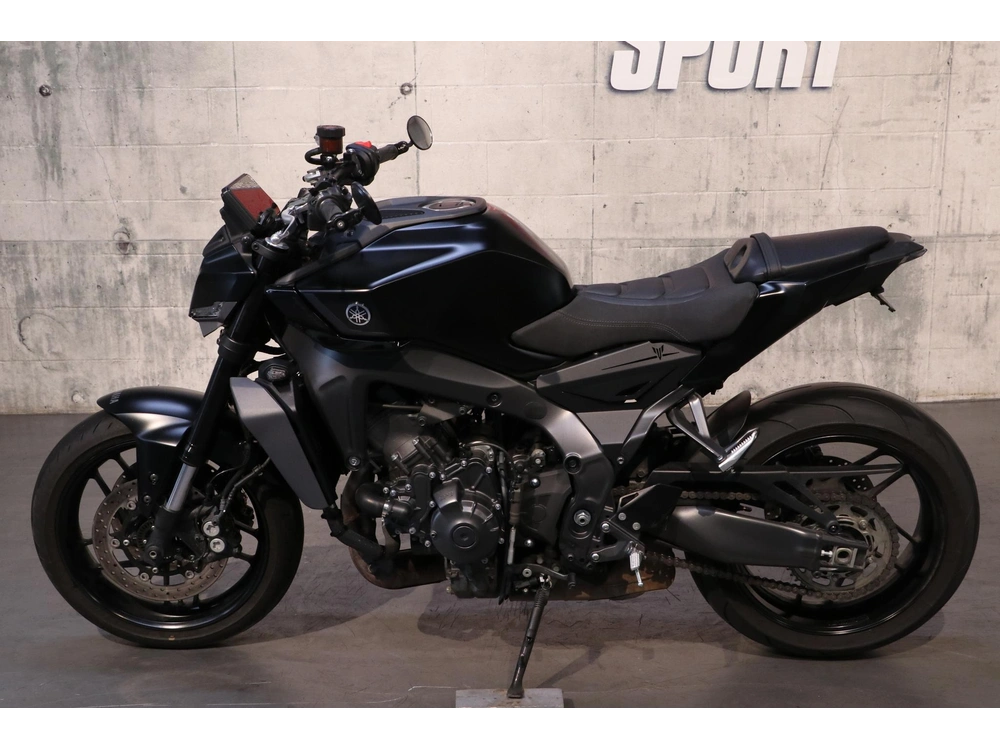2025 Yamaha Mt-09 alt