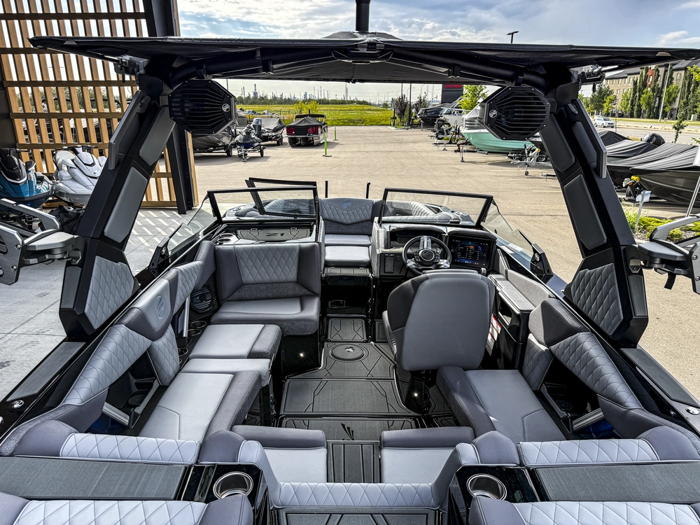 2027 Tige Boats Z1 alt
