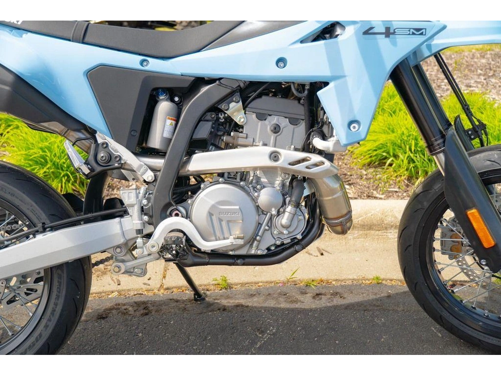 2026 Suzuki Dr-z4sm alt
