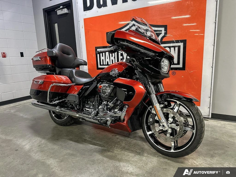 2025 Harley-davidson Street Glide Ultra alt